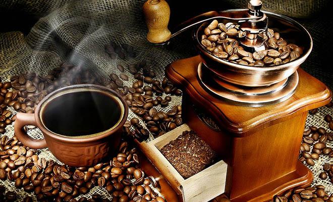 Les meilleurs moulins à café pour la maison selon les avis des clients Le meilleur moulin à café pour votre maison