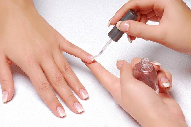 Les meilleurs vernis à ongles en gel selon les avis des utilisateurs Les meilleurs vernis à ongles en gel