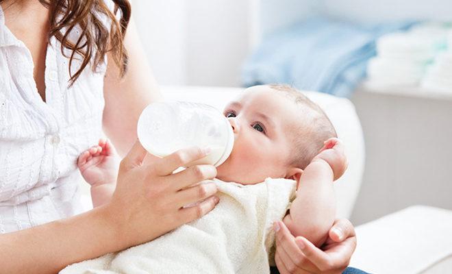 Les meilleurs mélanges contre la constipation et les coliques pour les nouveau-nés Les meilleurs mélanges contre la constipation et les coliques pour les nouveau-nés